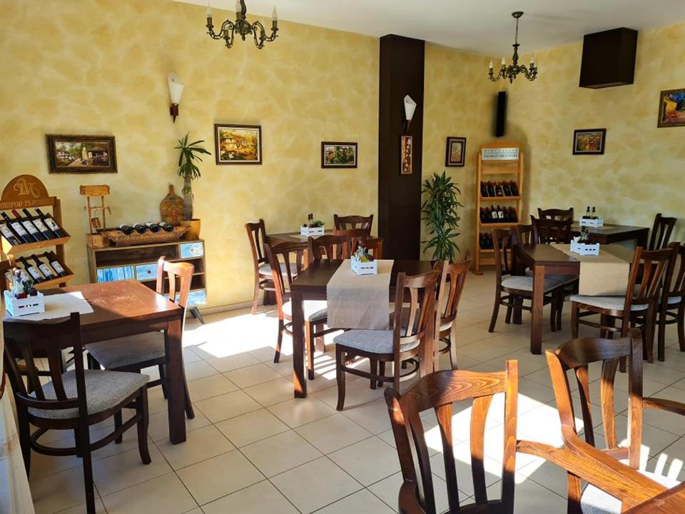 Family Hotel Bela ตริยาฟนา ภายนอก รูปภาพ