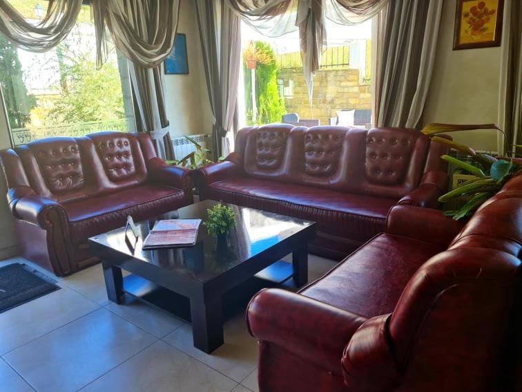 Family Hotel Bela ตริยาฟนา ภายนอก รูปภาพ