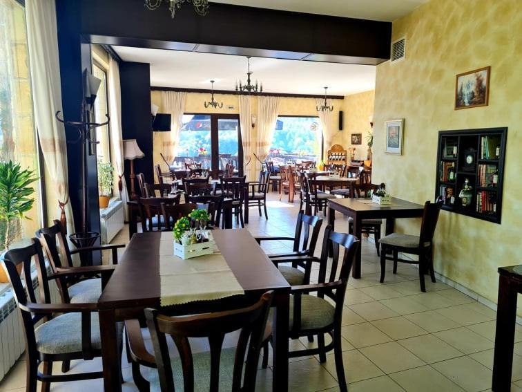 Family Hotel Bela ตริยาฟนา ภายนอก รูปภาพ