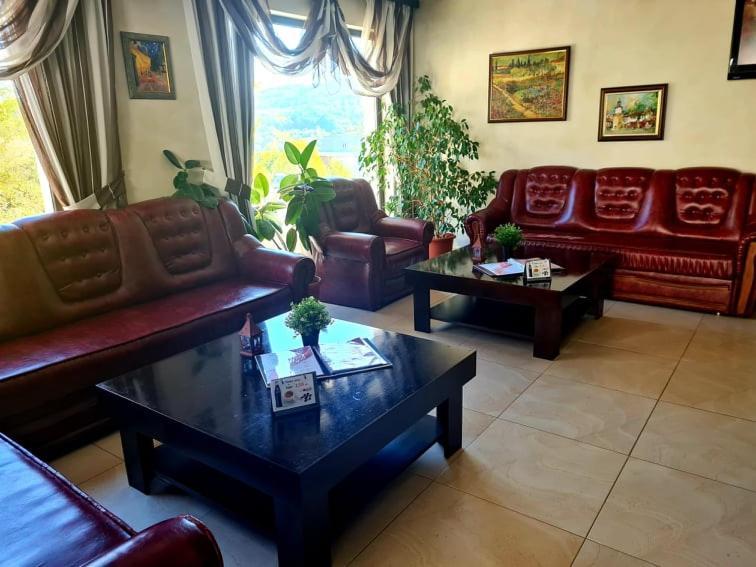 Family Hotel Bela ตริยาฟนา ภายนอก รูปภาพ