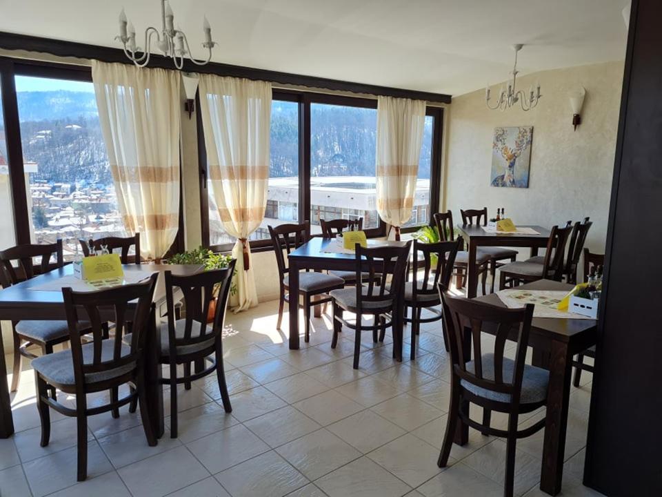 Family Hotel Bela ตริยาฟนา ภายนอก รูปภาพ