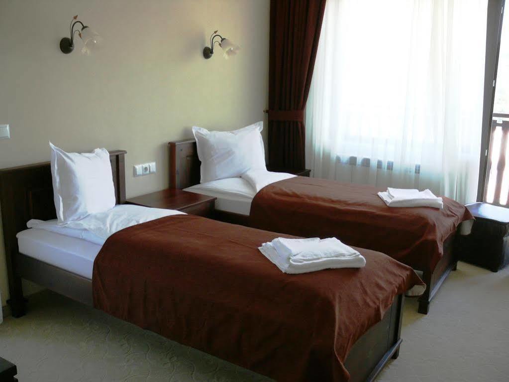 Family Hotel Bela ตริยาฟนา ภายนอก รูปภาพ